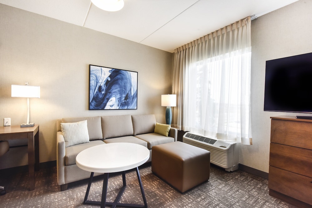 Staybridge Suites Waterloo - St. Jacobs Area 53/78