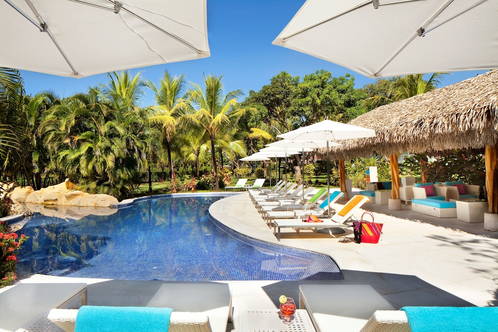 Azul Ocean Club Hotel 59/68