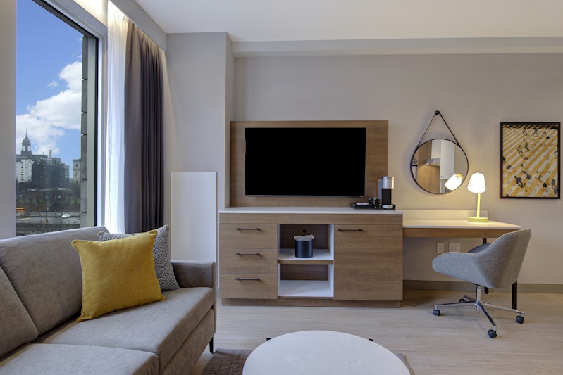 Hampton Inn by Hilton Montreal Downtown 37/44