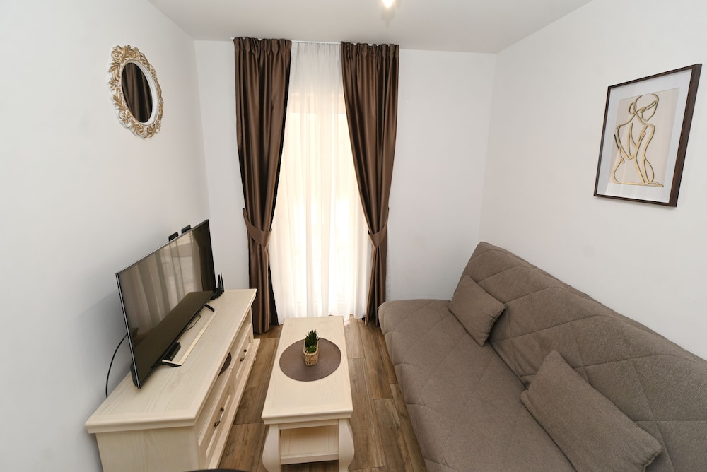 Casa Nuova 31/50