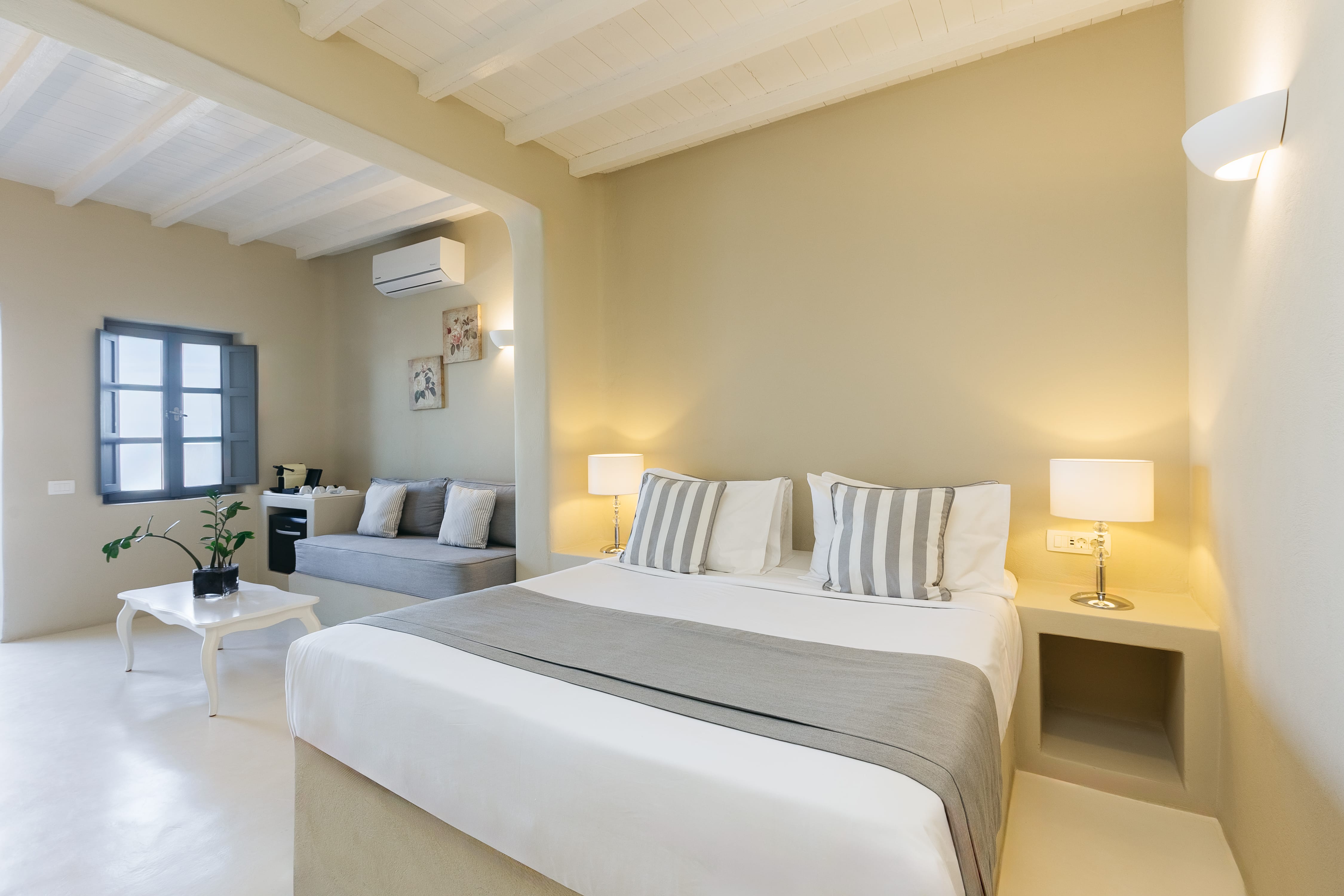Junior Suite, Panoramic Island View, Jetted Tub