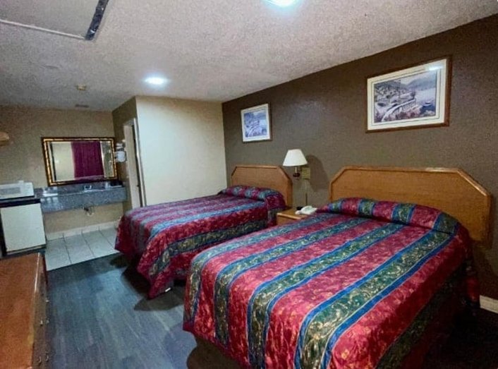 Golden Inn Dallas by Hotel O 13/50