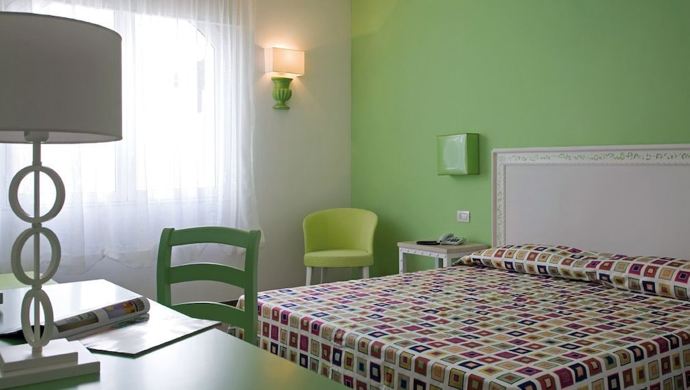 Hotel O Scia 43/50