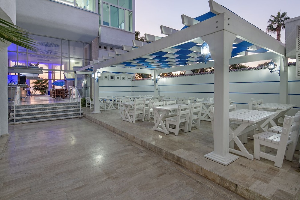 Olimpos Beach Hotel by RRH&R 49/66