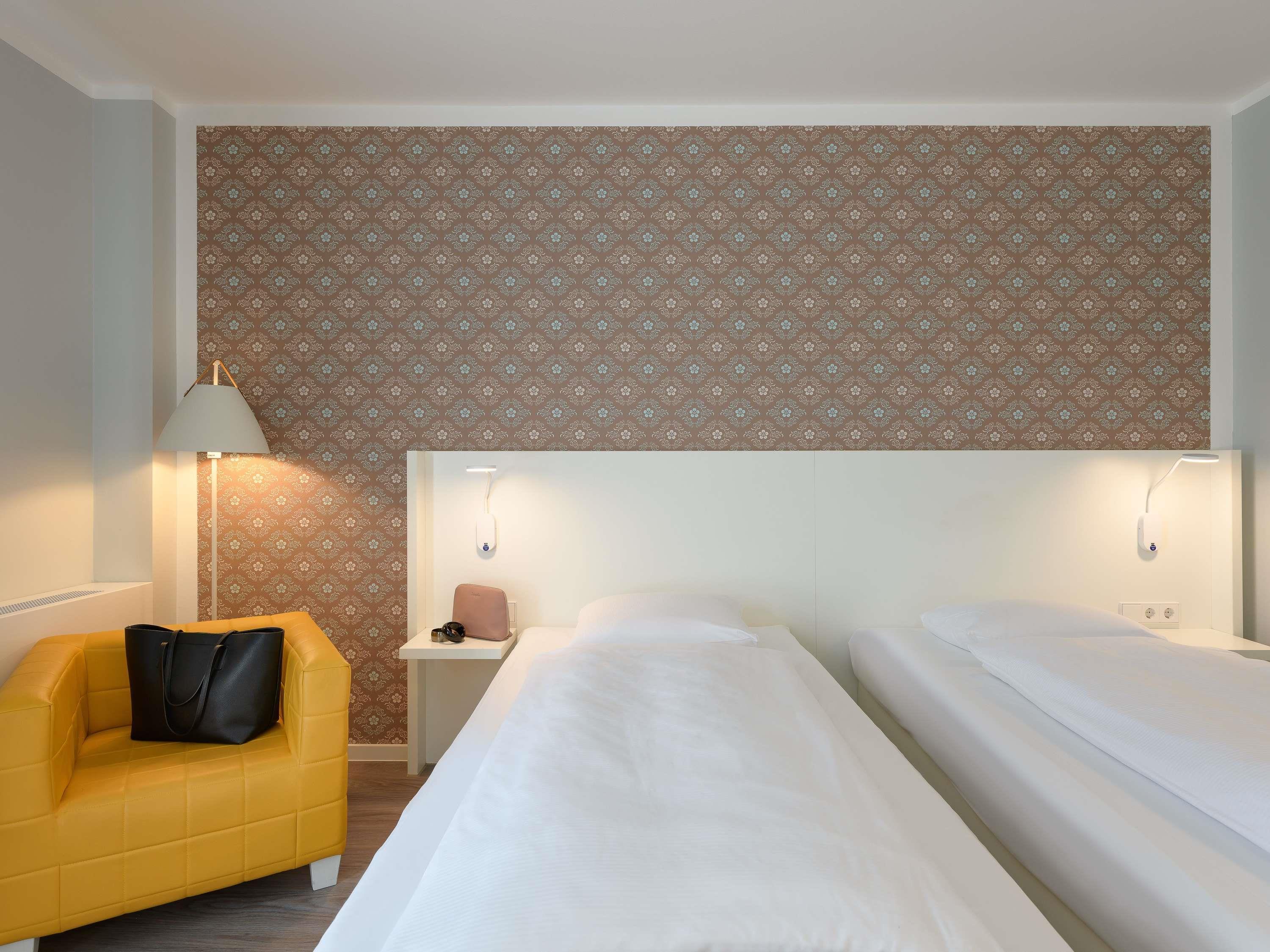Superior, Twin Beds, Water View، ibis Styles Regensburg 2/6