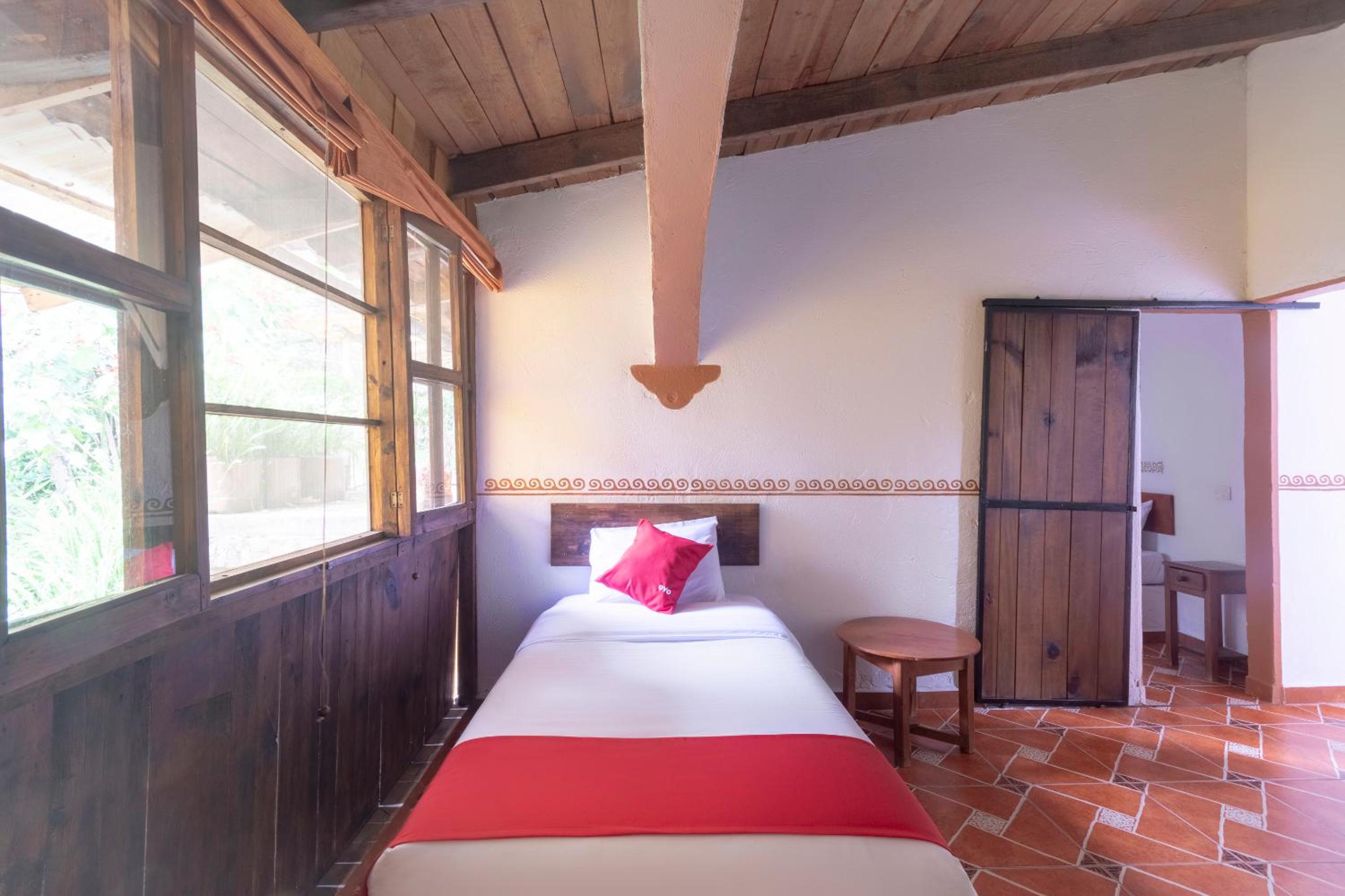 OYO Hotel Coyopolan 33/60