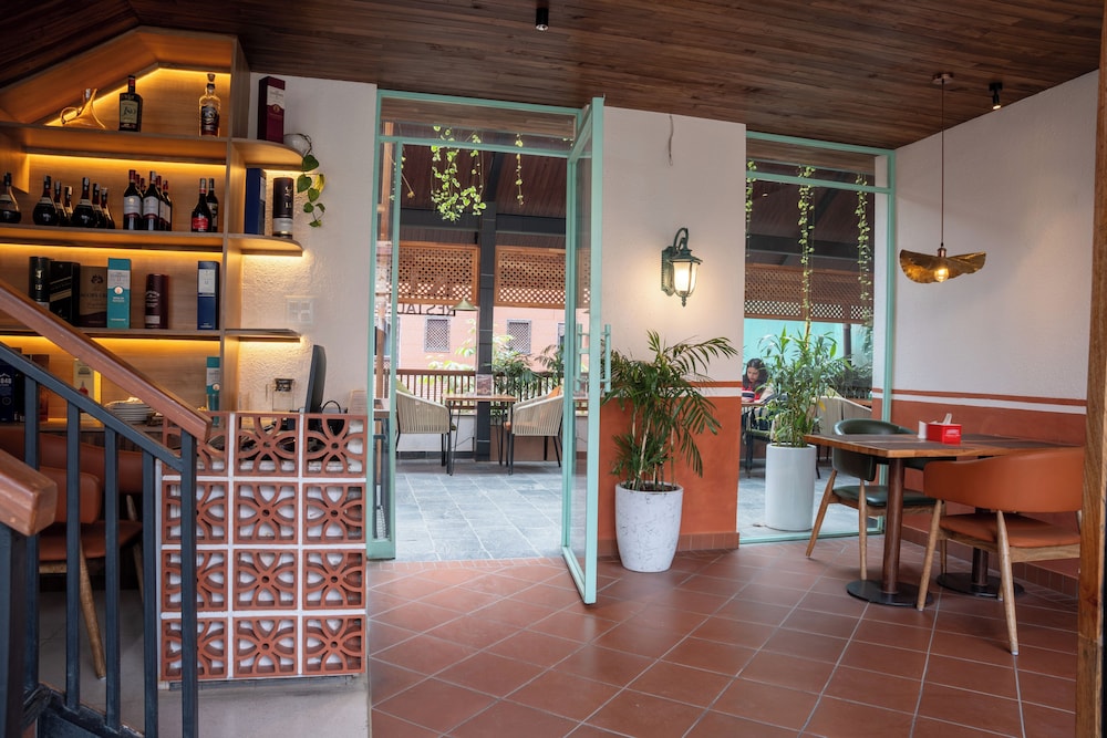 Hotel Kailash Kutee 38/50
