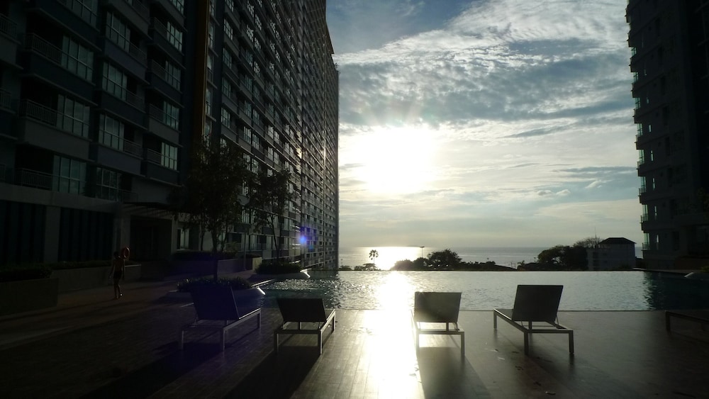The Relaxing Room Lumpini Beach Jomtien 42/47