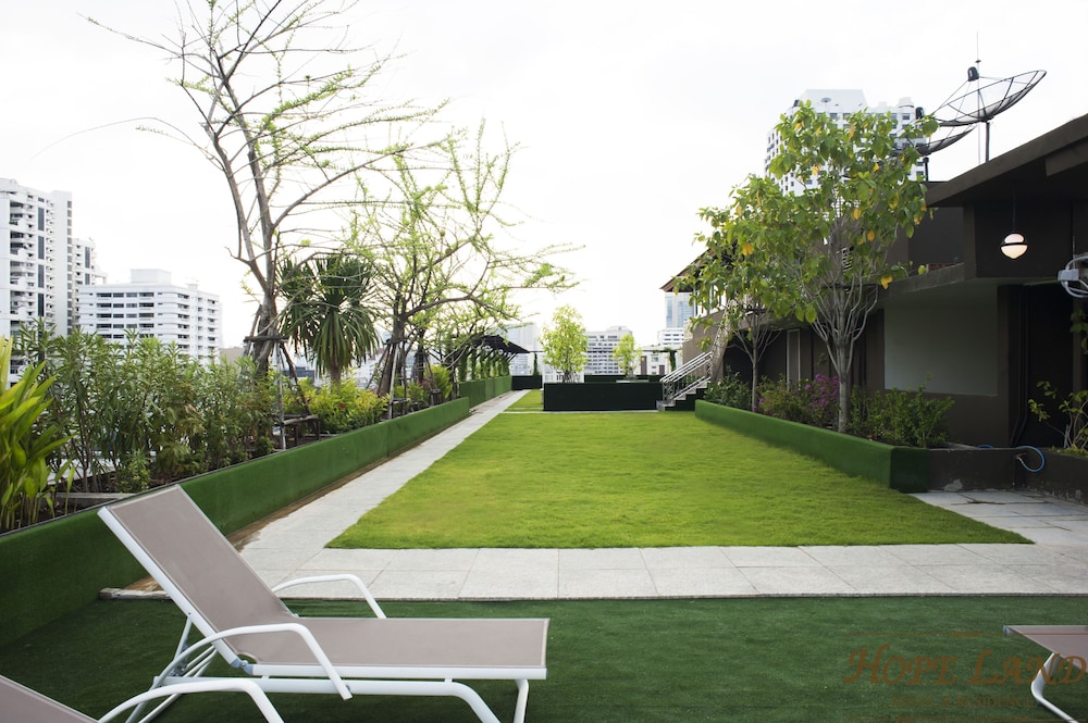 Hope Land Hotel & Residence Sukhumvit 8 68/77