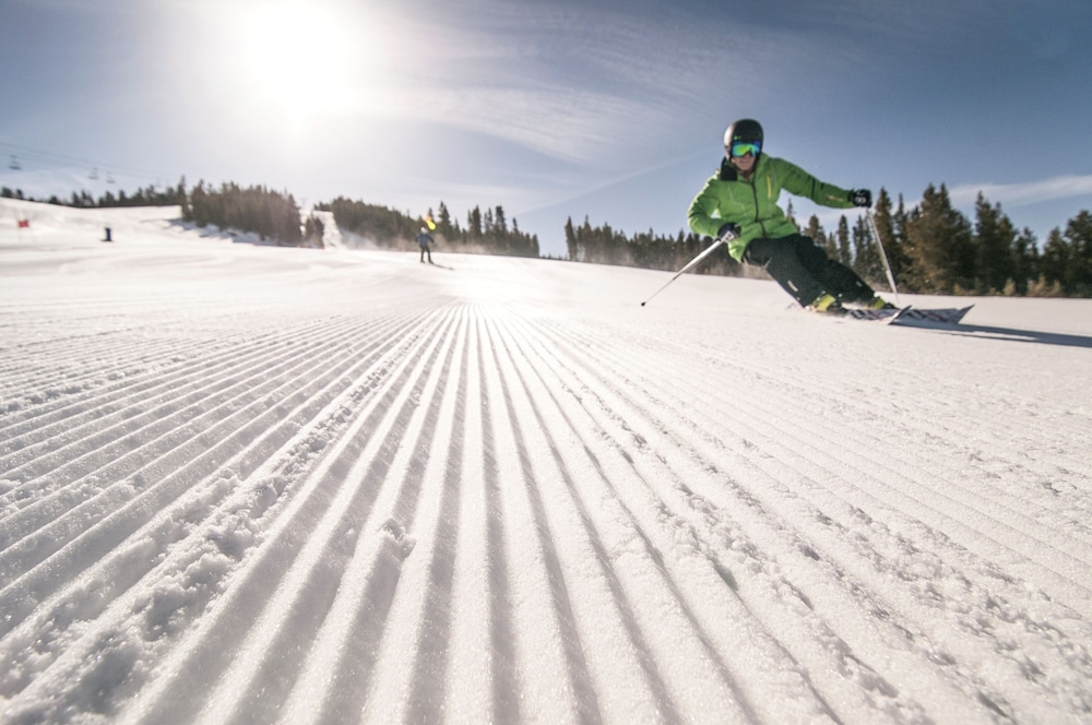Panorama Mountain Resort Pine Inn 20/57