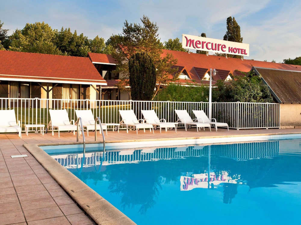 Mercure Auxerre Autoroute du Soleil 1/64