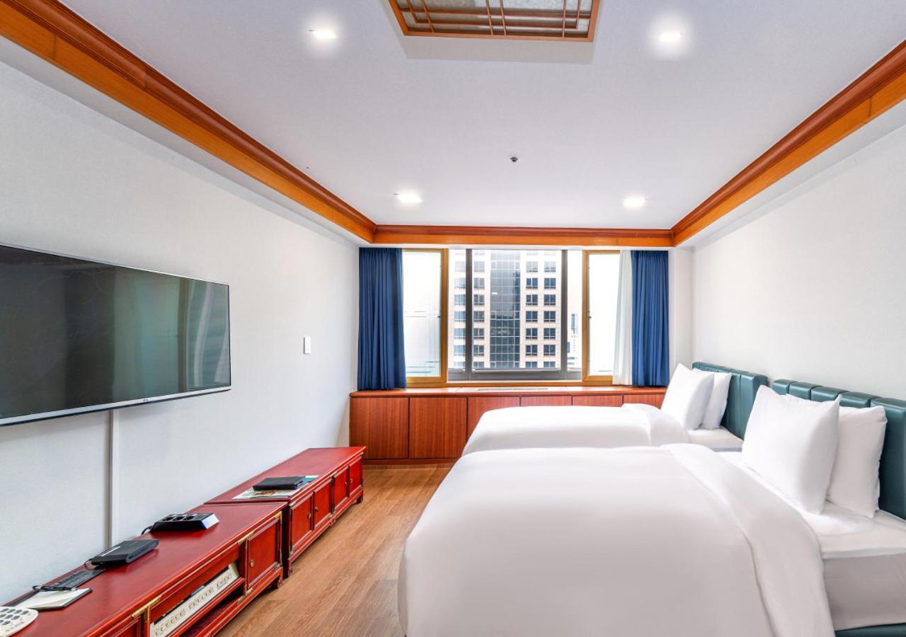 Room, Quadruple, Kitchen
