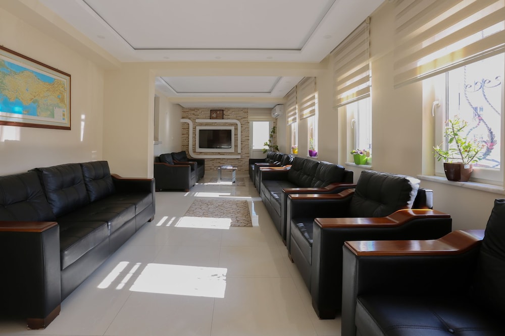 Gizem Pansiyon 36/47