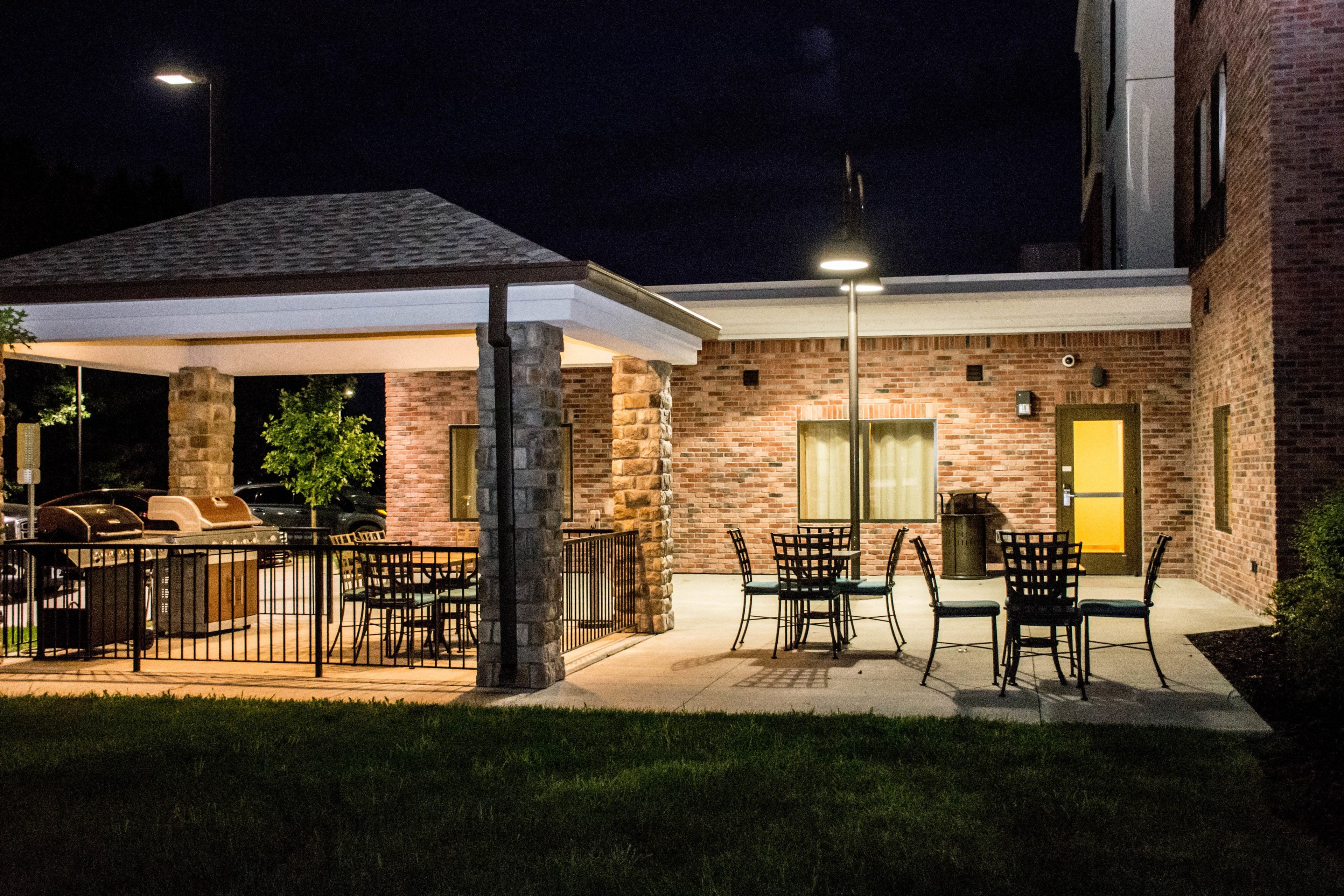 CANDLEWOOD SUITES OVERLAND PARK 2/59