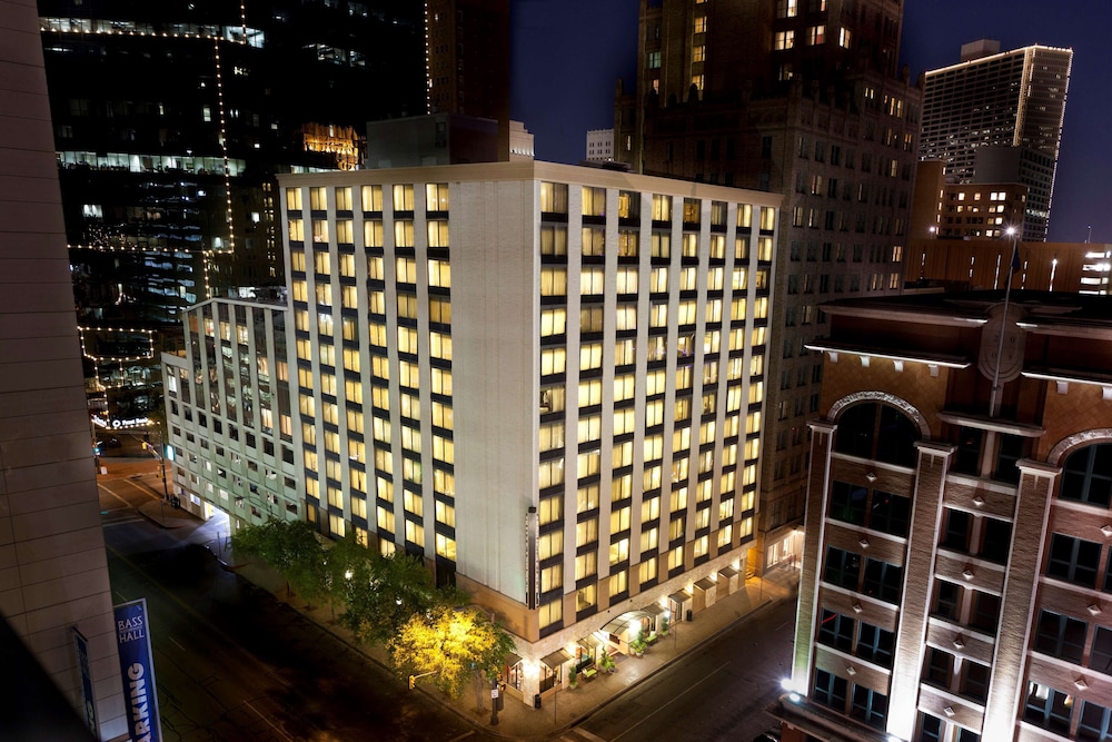 Embassy Suites Fort Worth Downtown 5/54