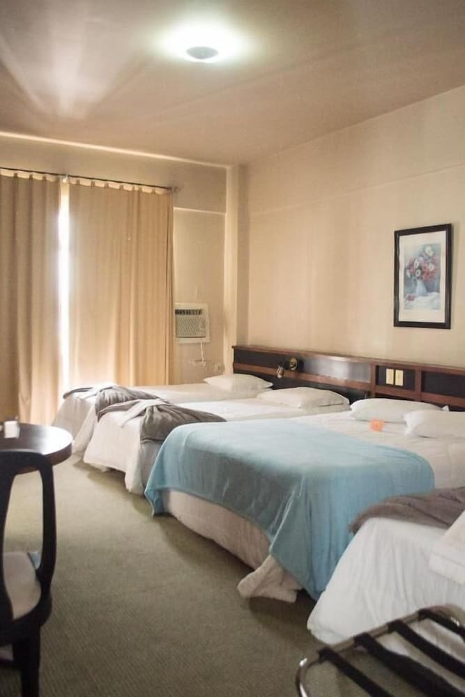 Map Hotel 25/44