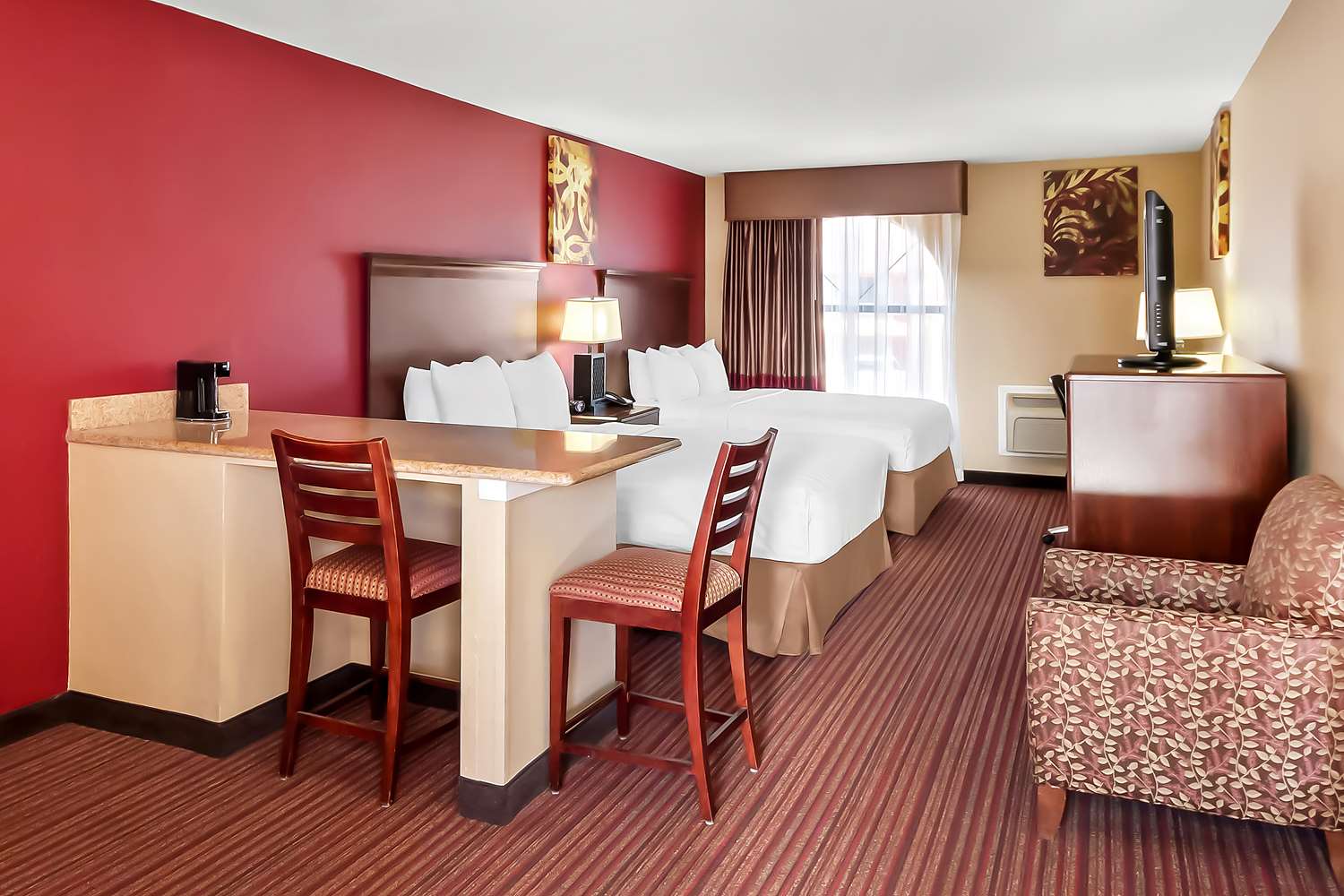 جناح بسريرين كوين، SureStay Plus by Best Western San Antonio Fiesta Inn 4/5
