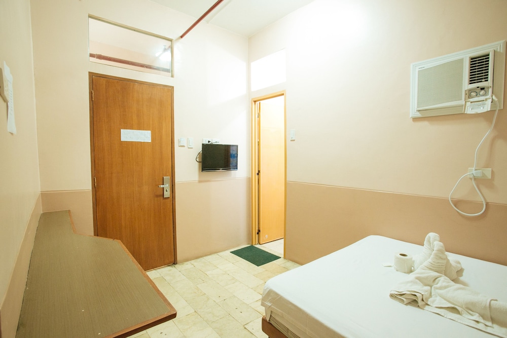 Gv Hotel Tagbilaran 22/61