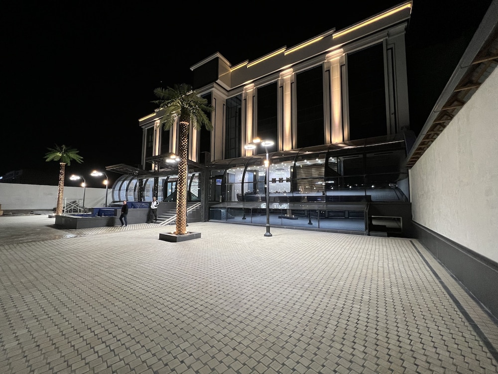 ADA Hotel Tashkent 33/58