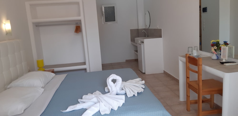 Iliada Hotel Santorini 20/63