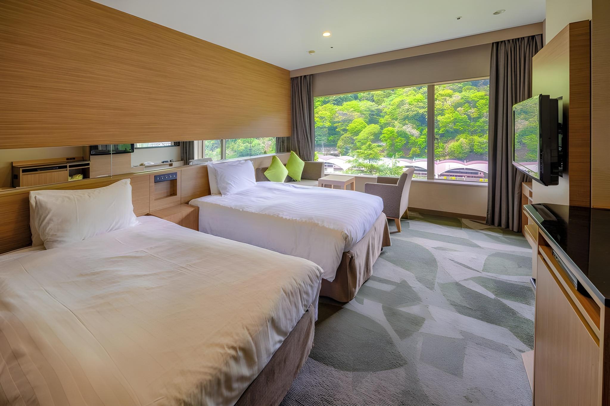 Plaza, Rainbow, Twin Beds, Mountain View