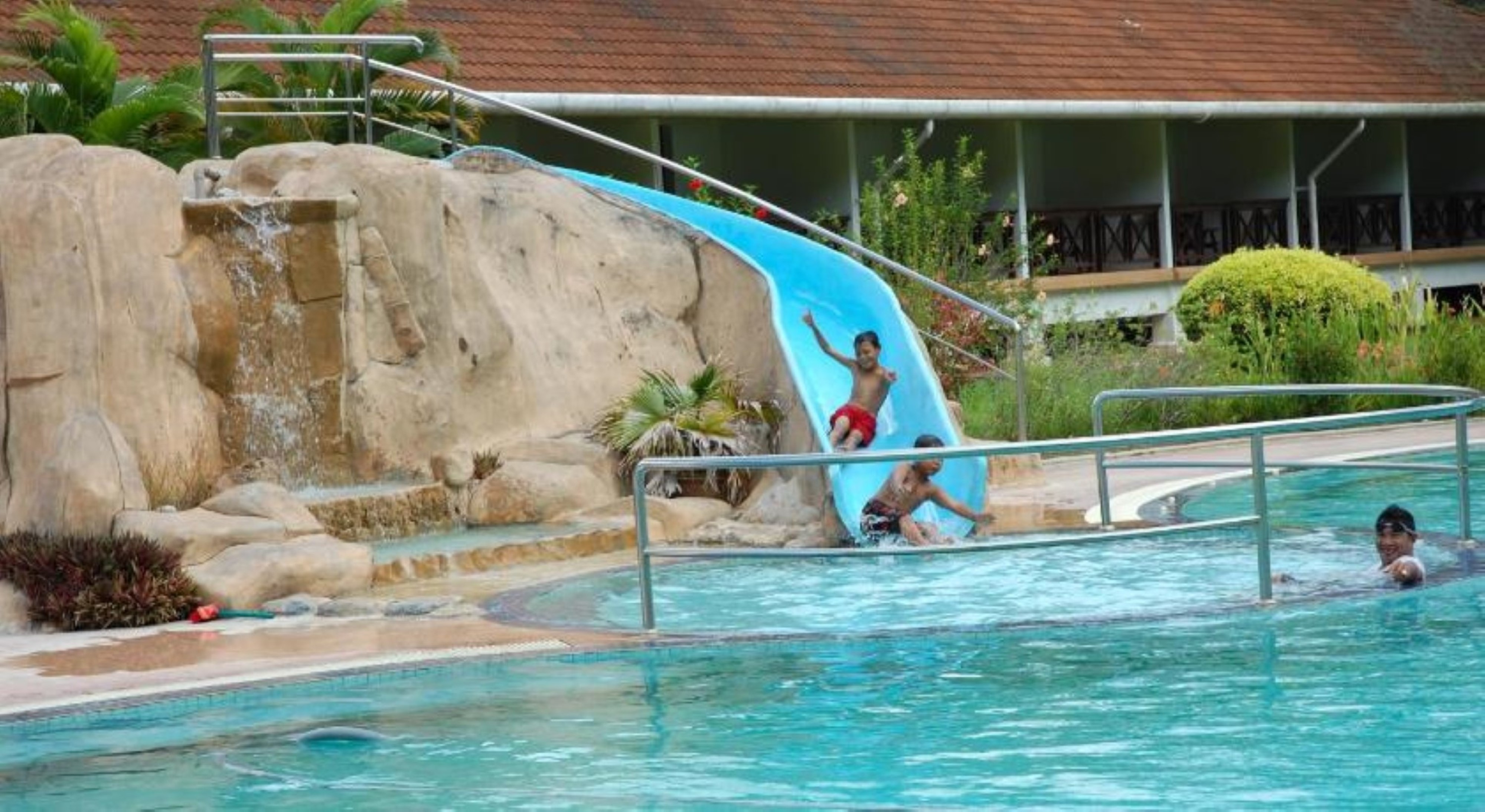 FELDA RESIDENCE SAHABAT, LAHAD DATU 16/39