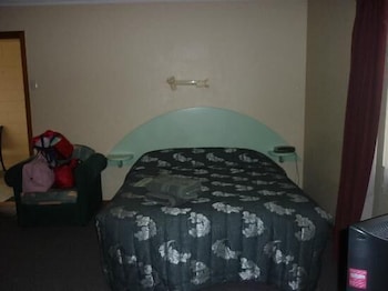 Alexandra Motor Lodge 33/70