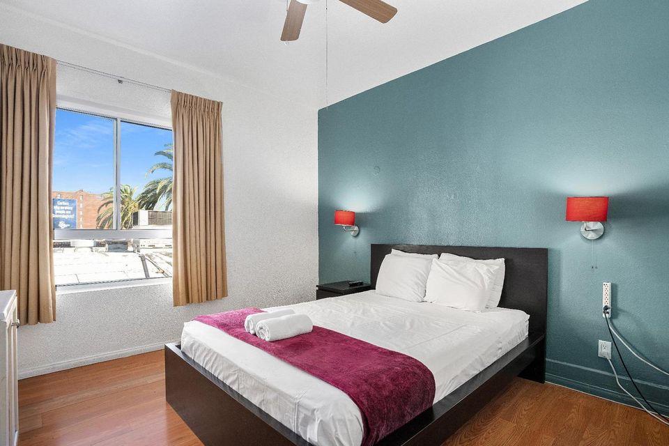 Private, Double Bed, Shared Bathroom