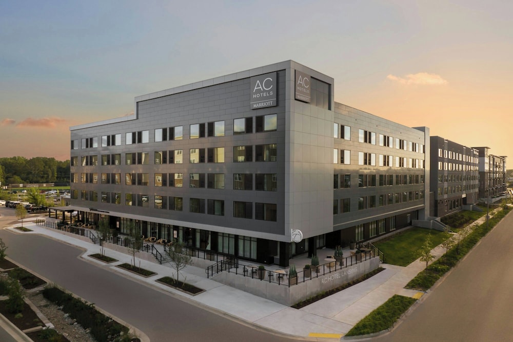 AC Hotel by Marriott Lansing University Area 1/49