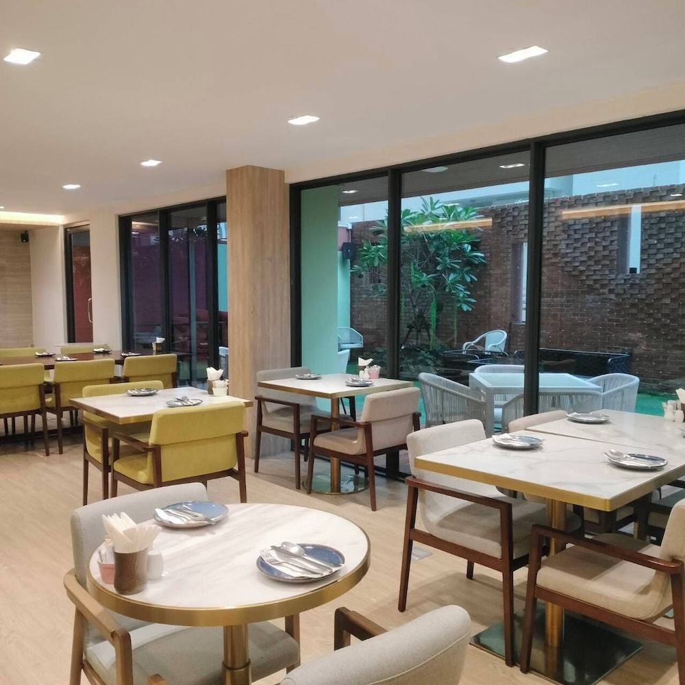 Restaurant-cafeteria