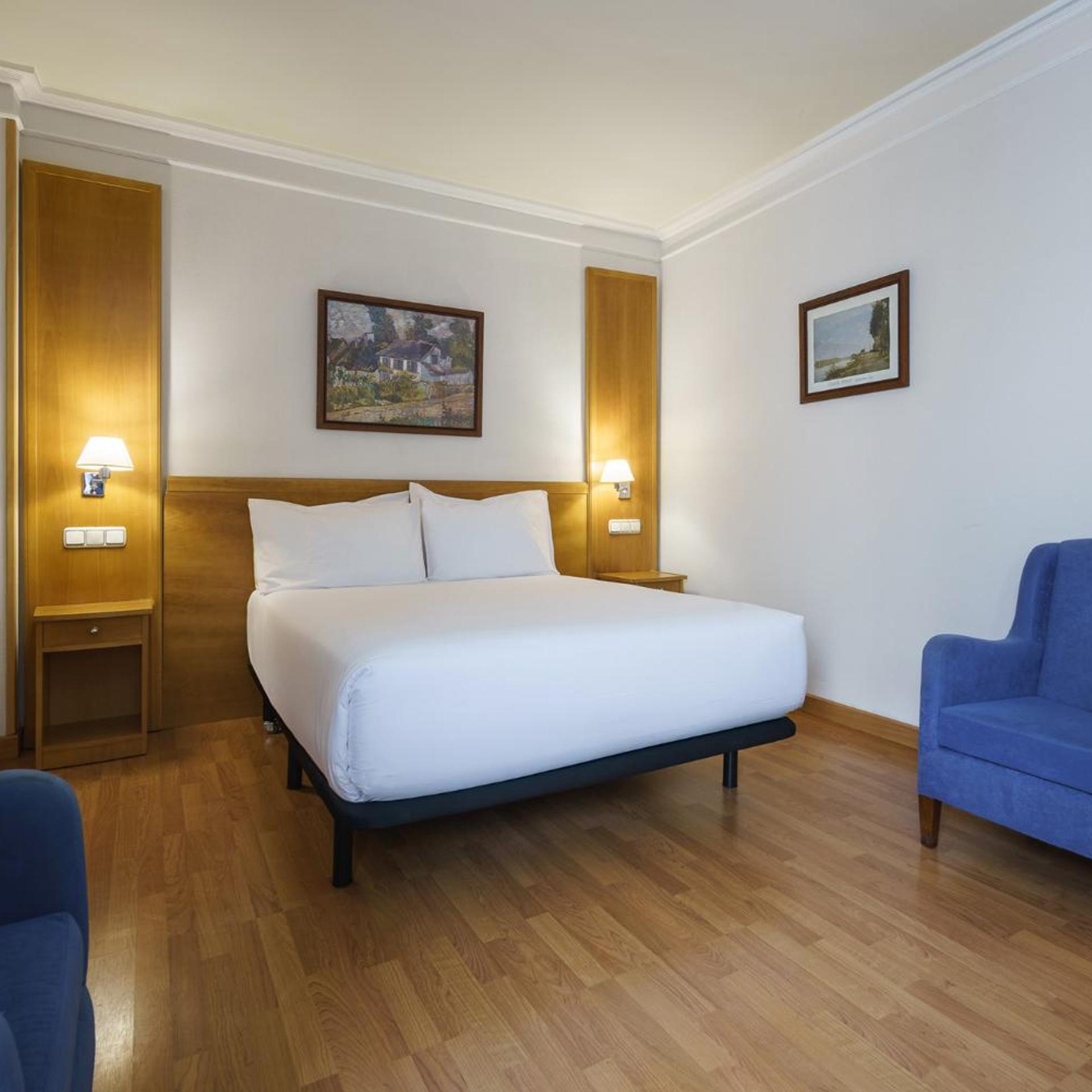Room, Single