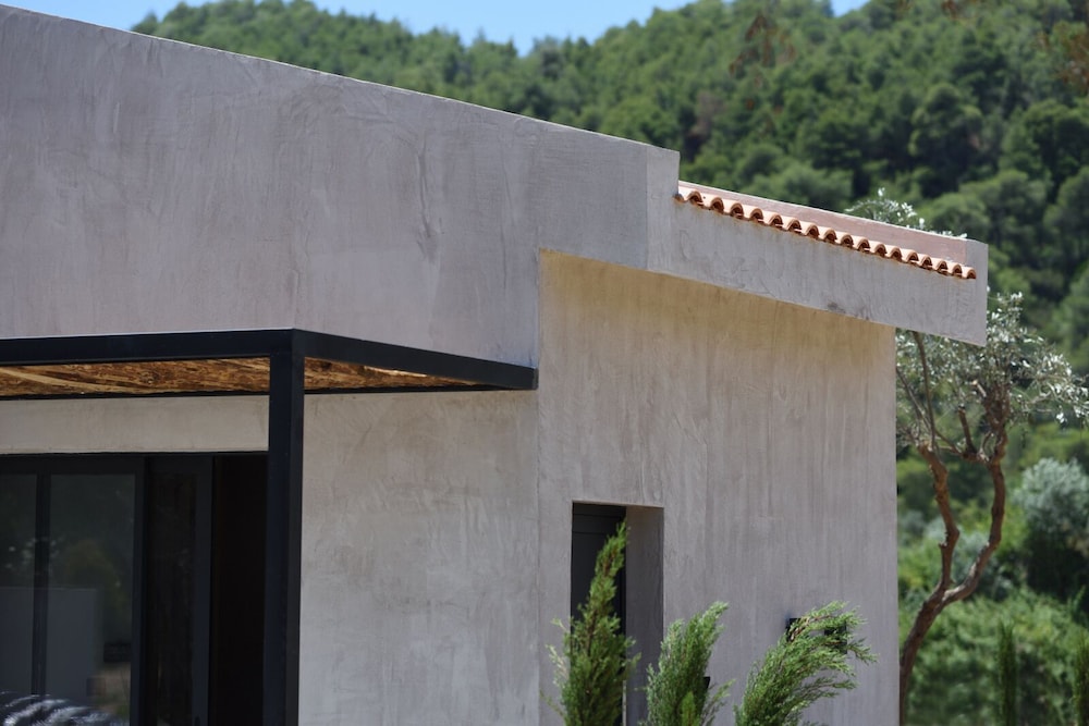 Pure Villas 4/52
