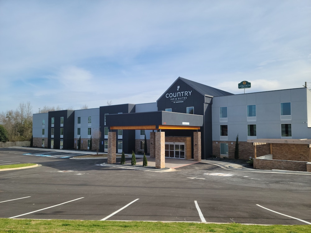 Country Inn & Suites by Radisson Macon West, GA 26/28