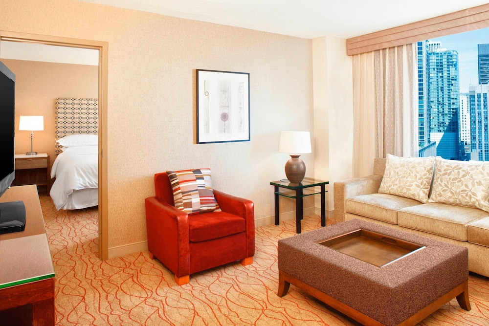 Sheraton Grand Chicago Riverwalk 30/62