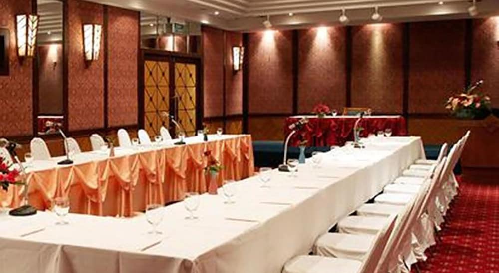 Royal Lanna Hotel 53/57