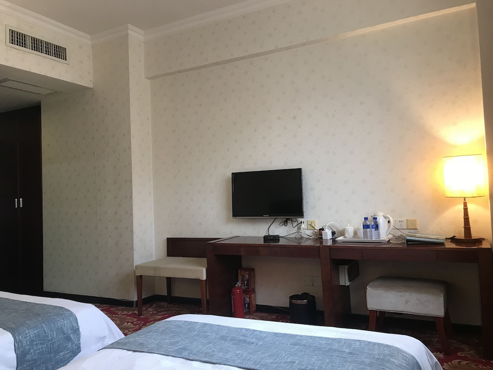 Pazhou Hotel 55/71