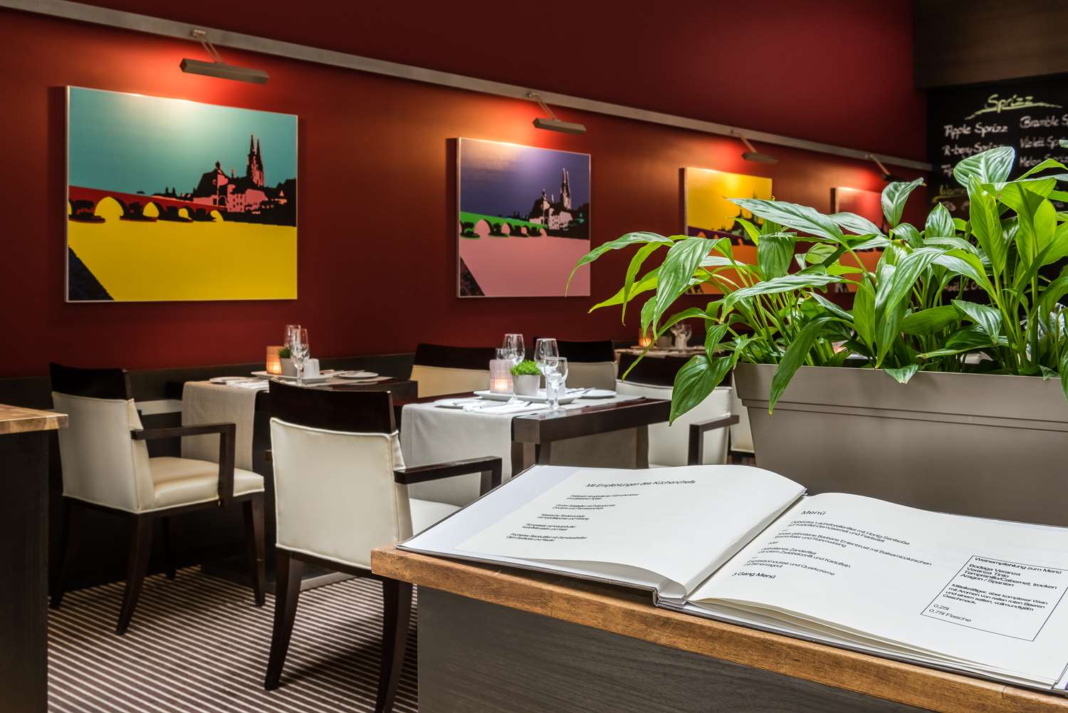 Novina Hotel Regensburg 43/66