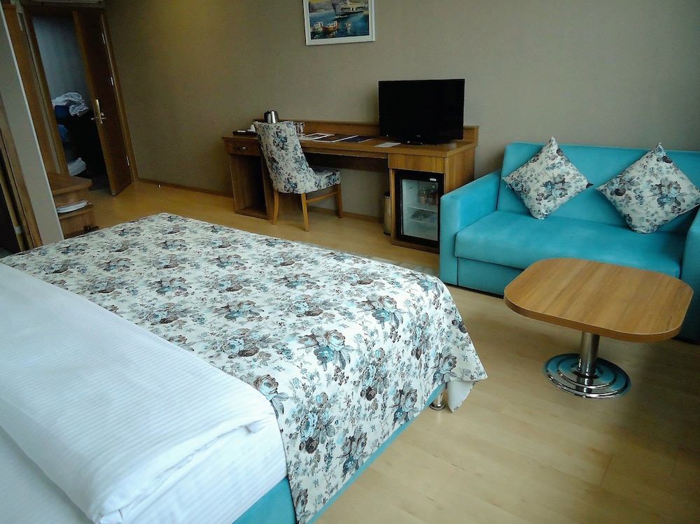 Golden Lounge Hotel 28/42