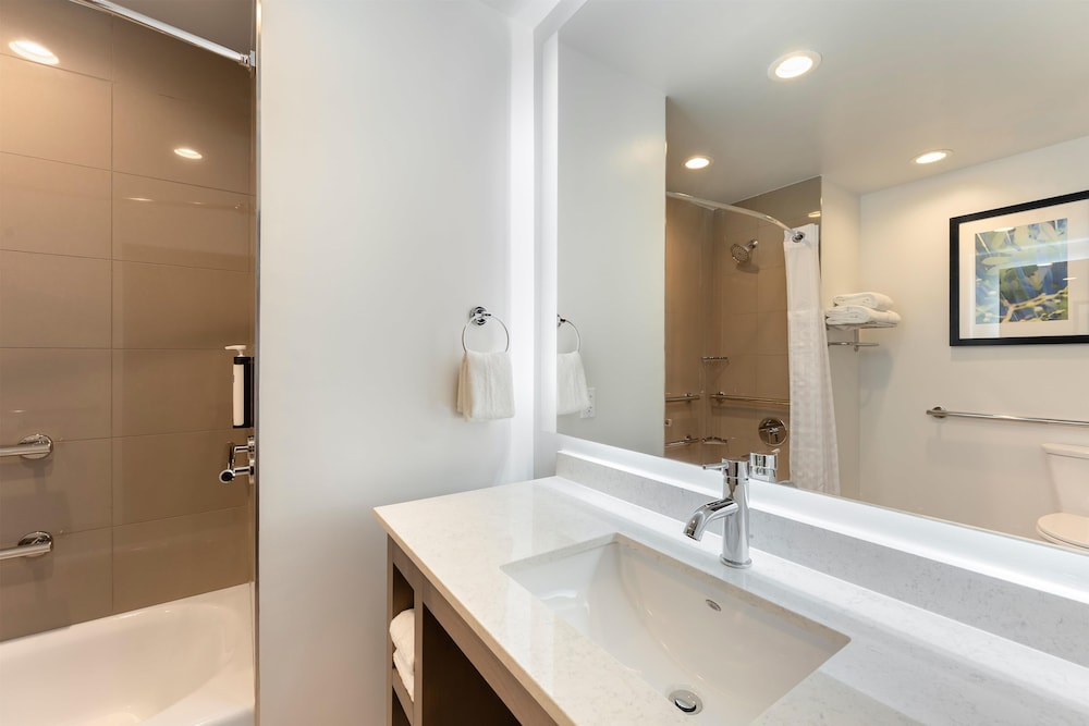 Hyatt House Orlando International Drive 58/60