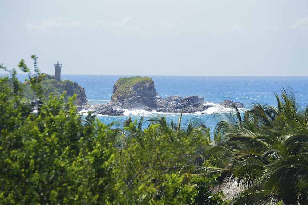 Casamar Suites 48/50