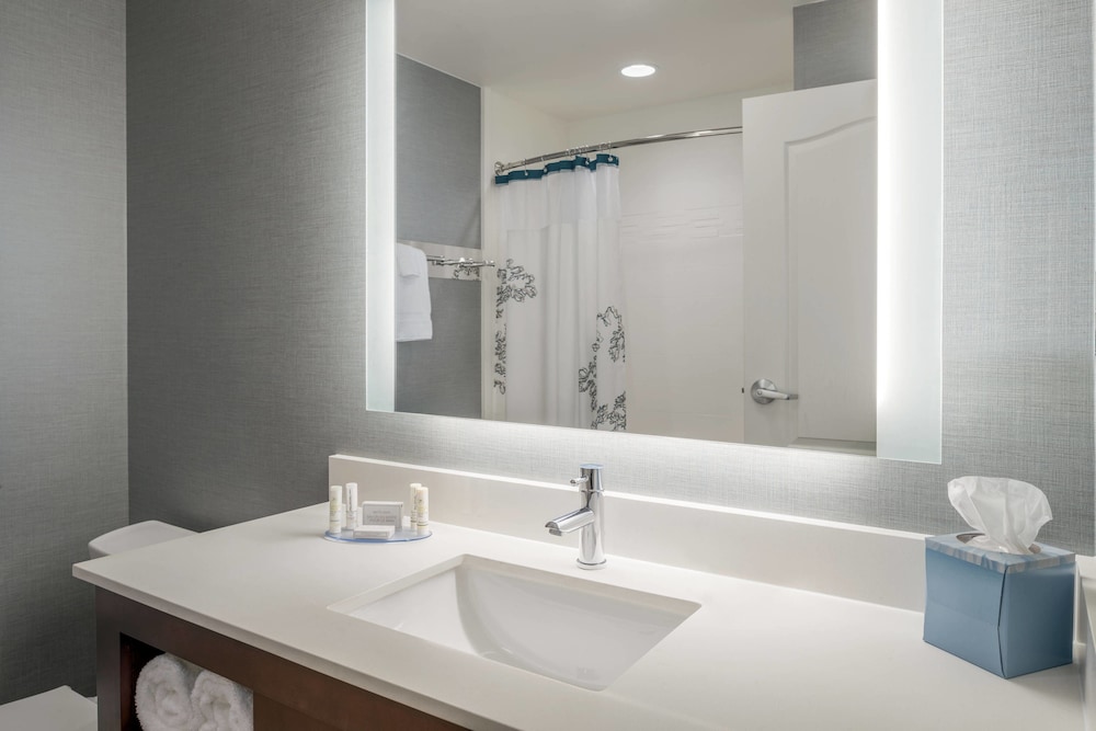 RESIDENCE INN WHEELING-ST. CLAIRSVILLE, OH 19/51
