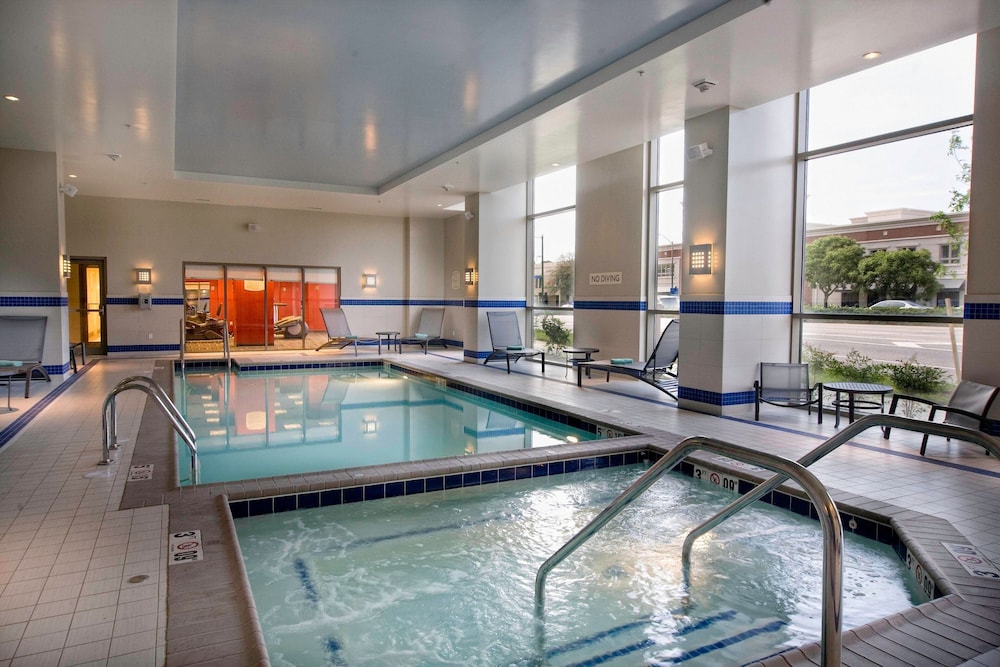 Residence Inn Norfolk Downtown 3/47