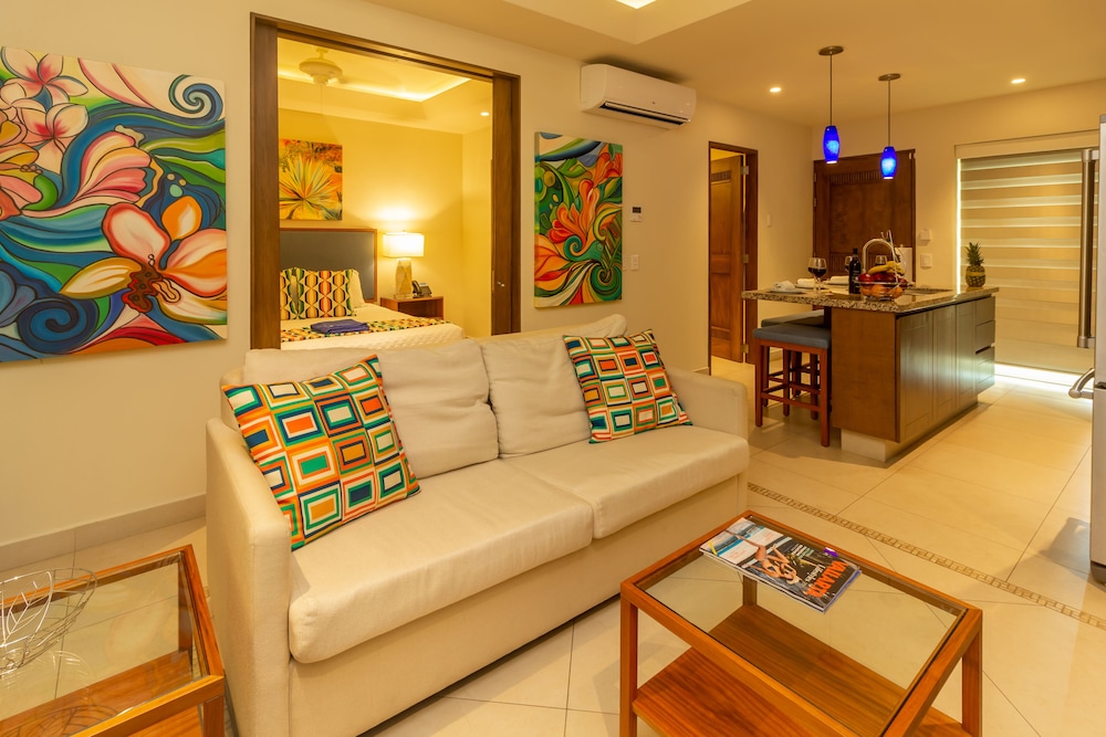 V Azul Vallarta - Luxury Vacation Rental- Adults Only 31/59
