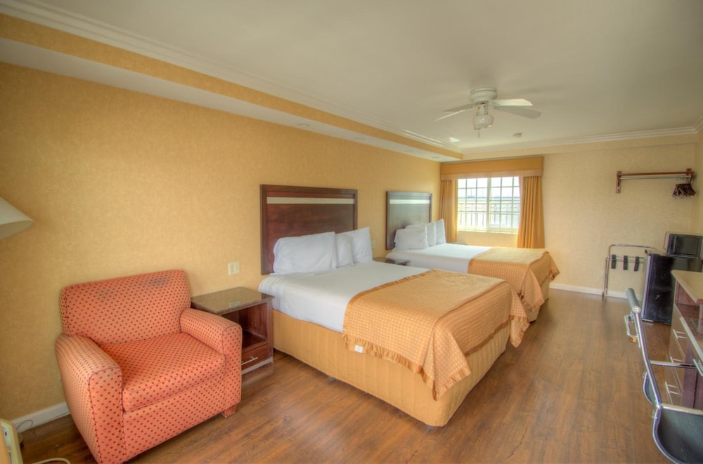 Princess Inn - Westminster / Huntington Beach 39/62