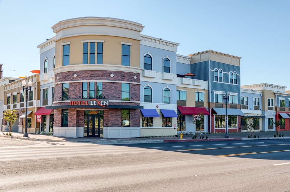 Hotel Lexen - Newhall 36/48