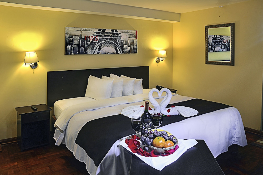 Casona Plaza Hotel Centro 15/53