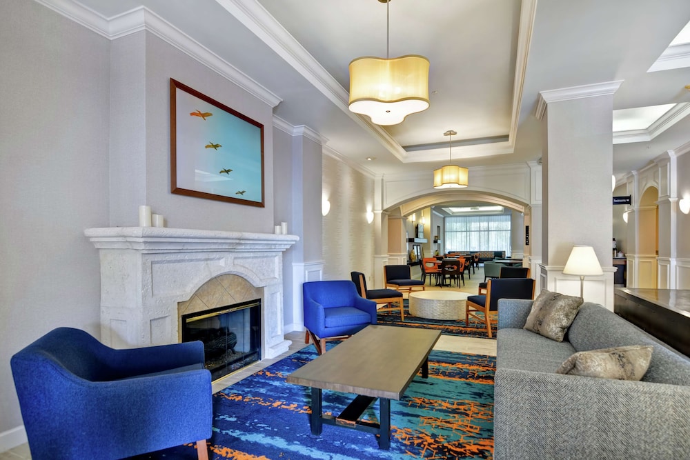 Hampton Inn Palm Beach Gardens 32/42