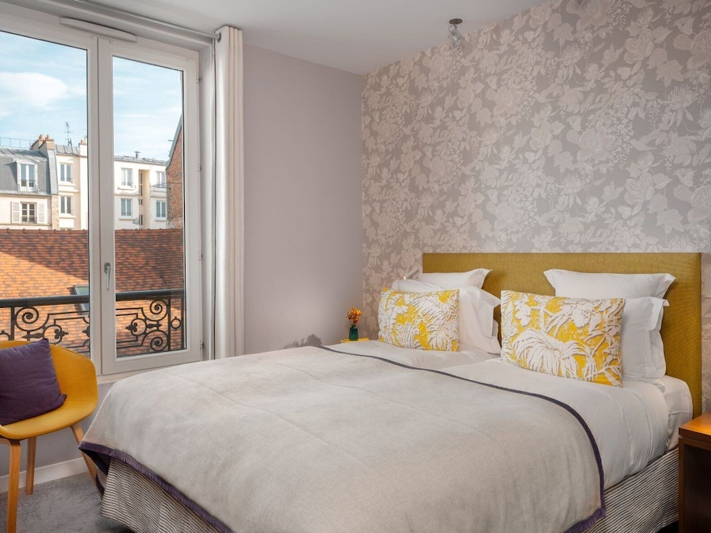 STANDARD, TWIN BEDS