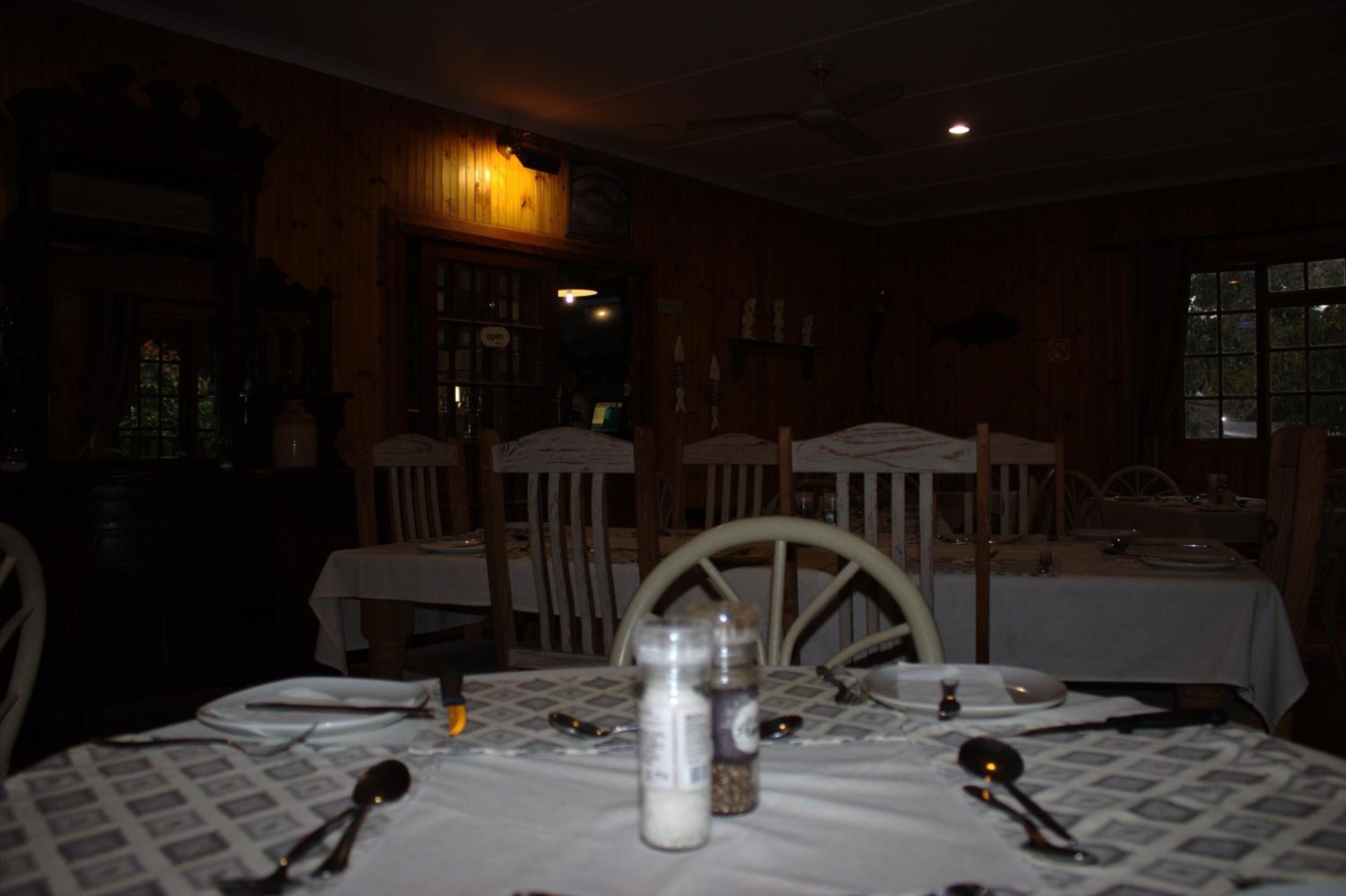 Spotted Grunter Resort 37/50