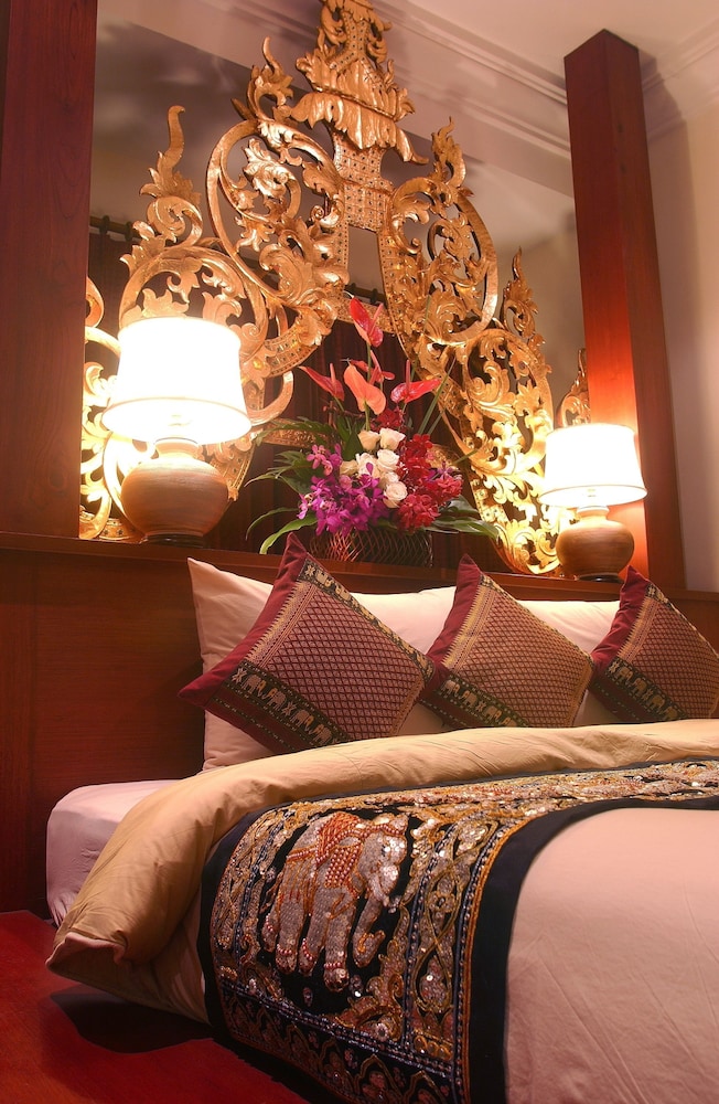 Nirvana Boutique Suites 22/50